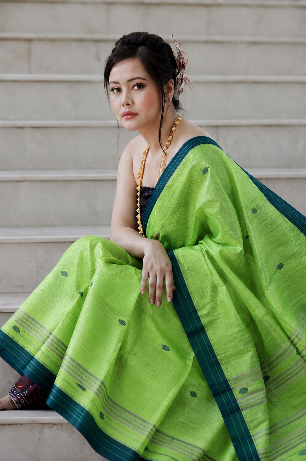 Premium Handwoven Traditional Cotton Innaphi  (Green)